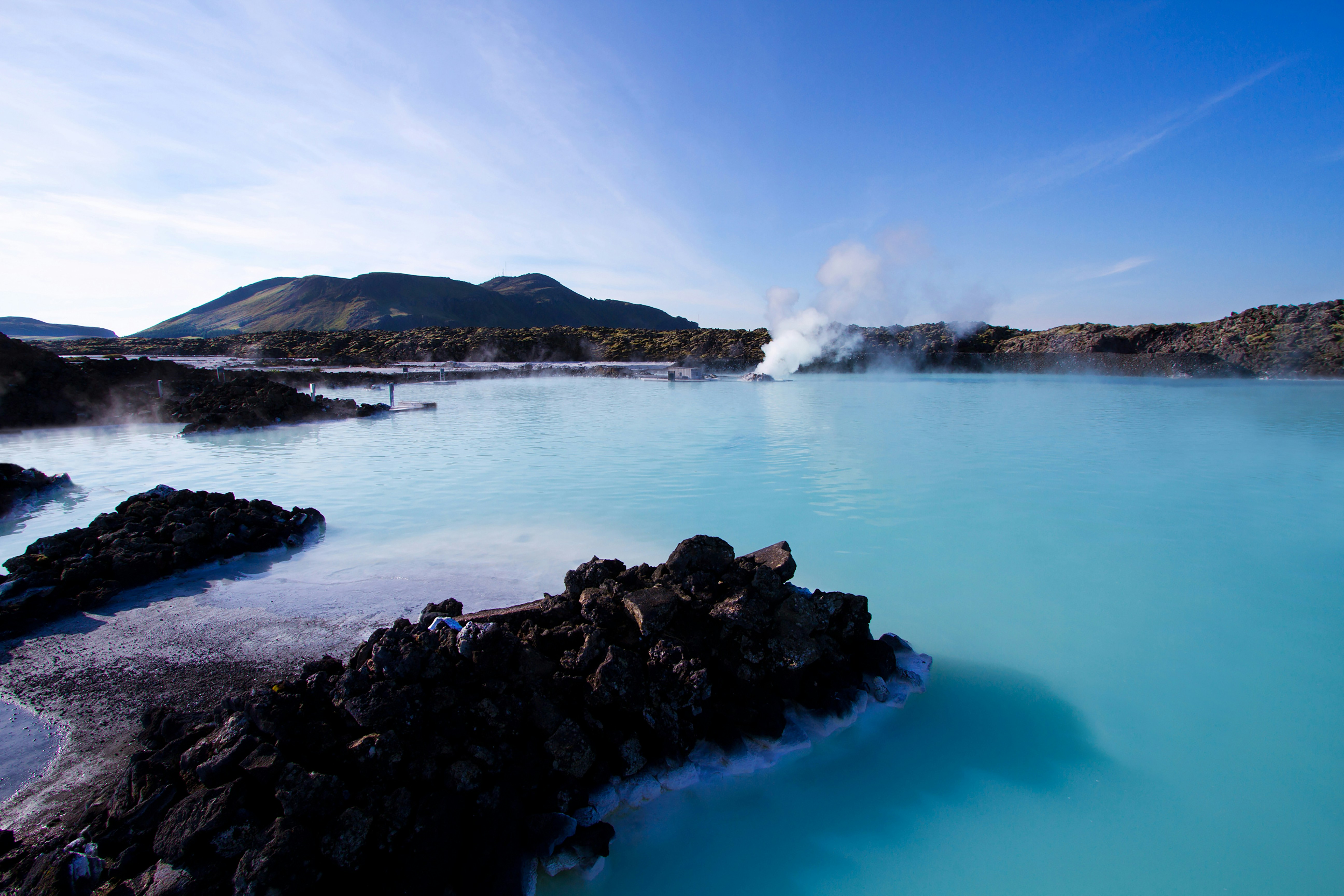 Blue Lagoon Geothermal Spa in Iceland, Reykjavik, Iceland. Credits: https://unsplash.com/it/@frnkdnny